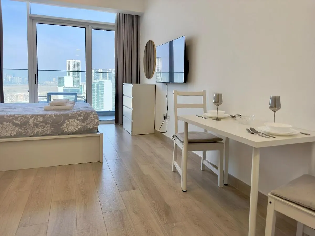 Dar Vacation - Cozy Studio With City View In Jvc Dubai 0*,