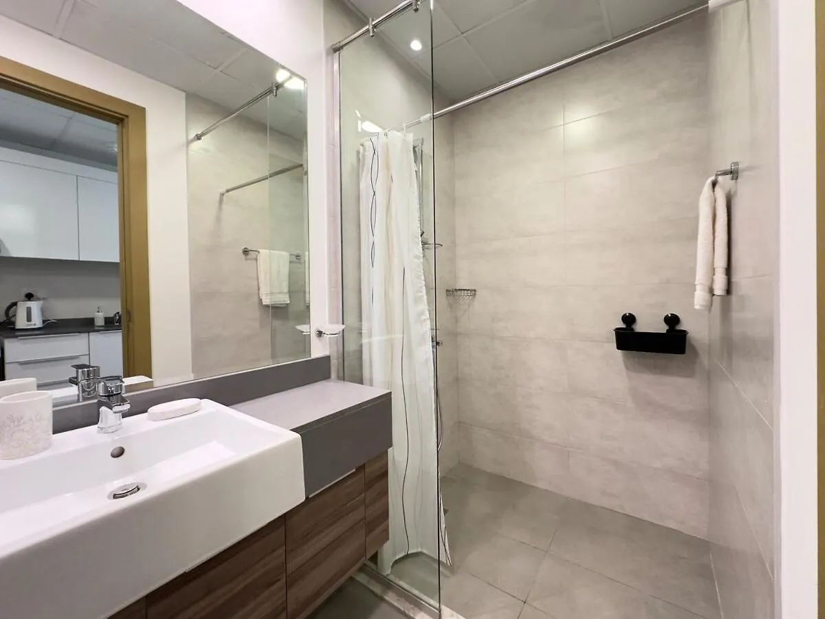 Lägenhet Dar Vacation - Cozy Studio With City View In Jvc Dubai