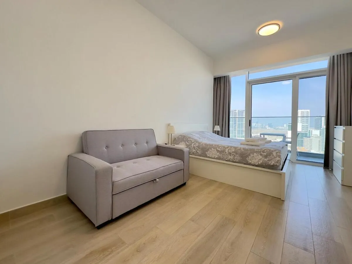 Lägenhet Dar Vacation - Cozy Studio With City View In Jvc Dubai Förenade Arabemiraten